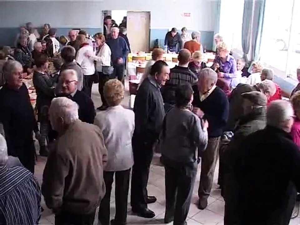 Journée 'choucroute' à Rousson en 2011 extrait de la vidéo