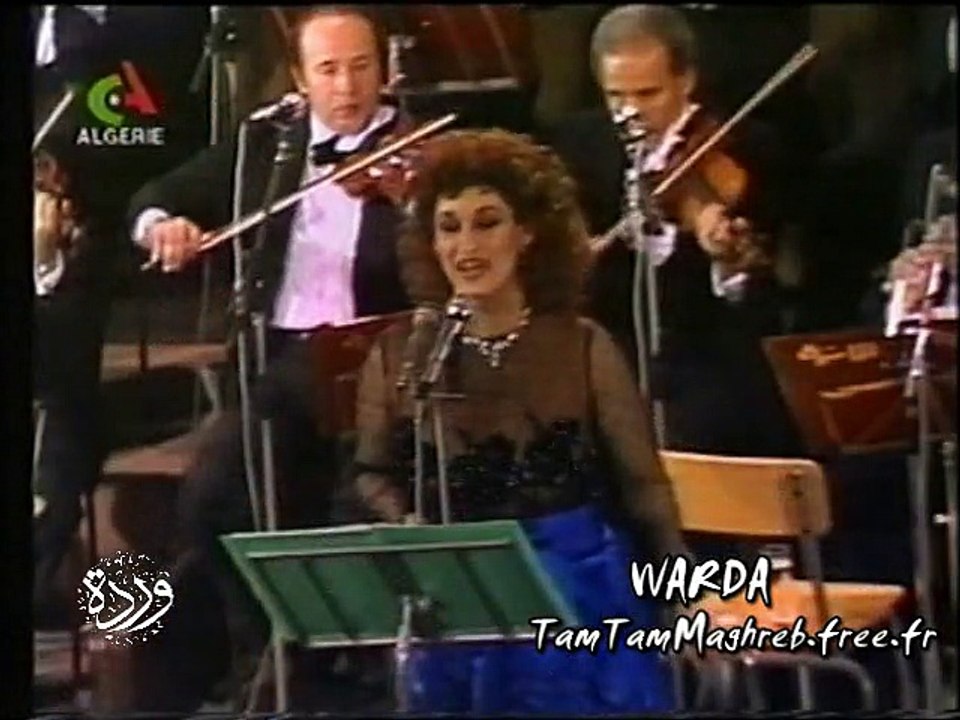 WARDA : Al Eih Biyes'alouni قال إيه بيسألوني | حفل الجزائر 1983