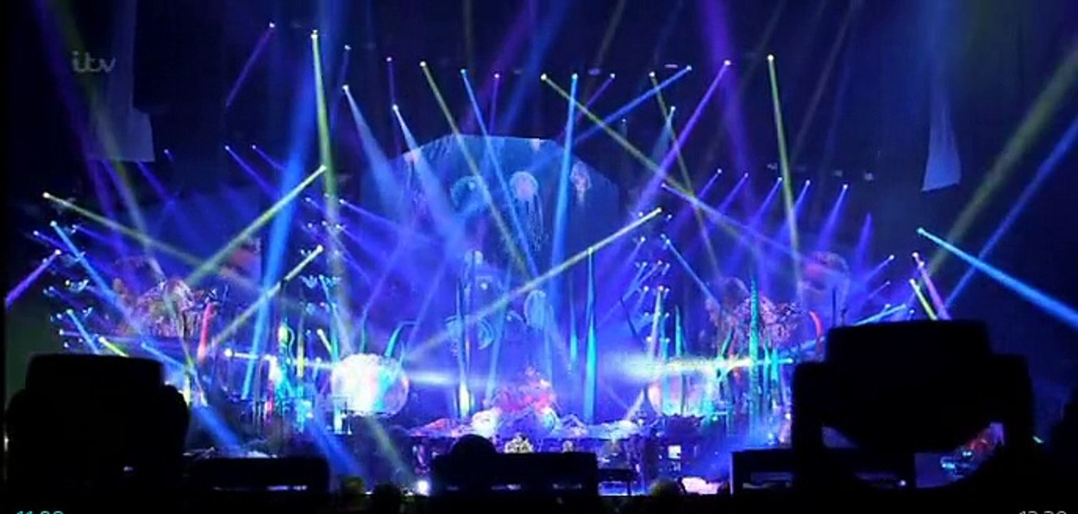 TT On This Morning, Behind The Scenes