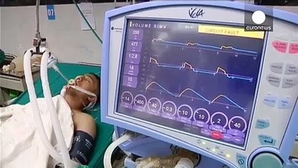 Νεπάλ: Ασφυκτιούν τα νοσοκομεία του Κατμαντού