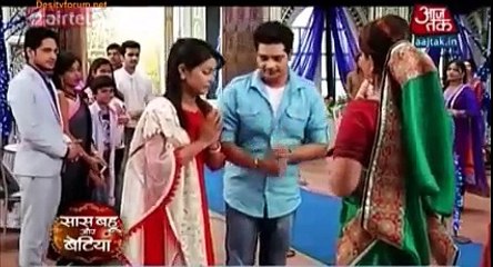 Yeh Rishta Kya Kehlaata Hai Full 28th April 2015 - Poore Parivaar Ne Manaya Naksh Ka Birthday