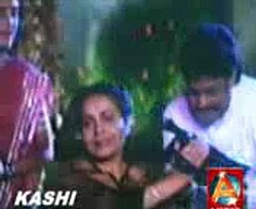 HER EK MUSKARATH_KAS