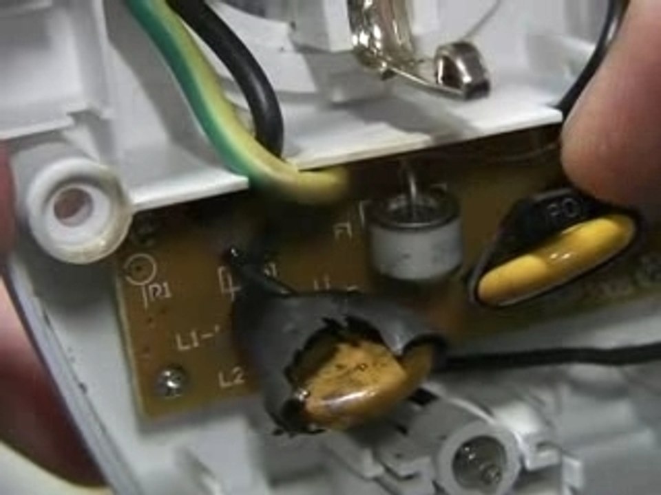 Der 10 000- Volt- Test: Das Video