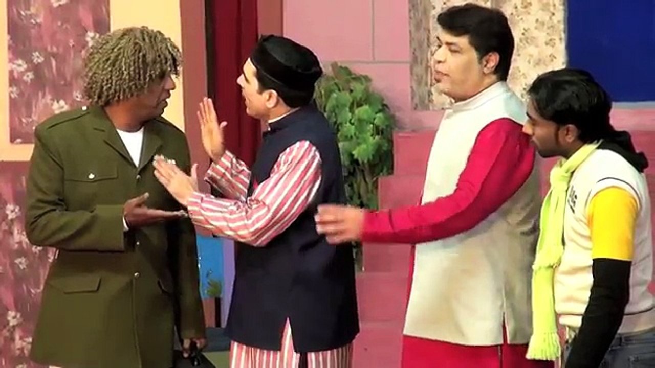 GARMA GARAM MACHLI TRAILER - 2015 BRAND NEW PAKISTANI PUNJABI STAGE DRAMA