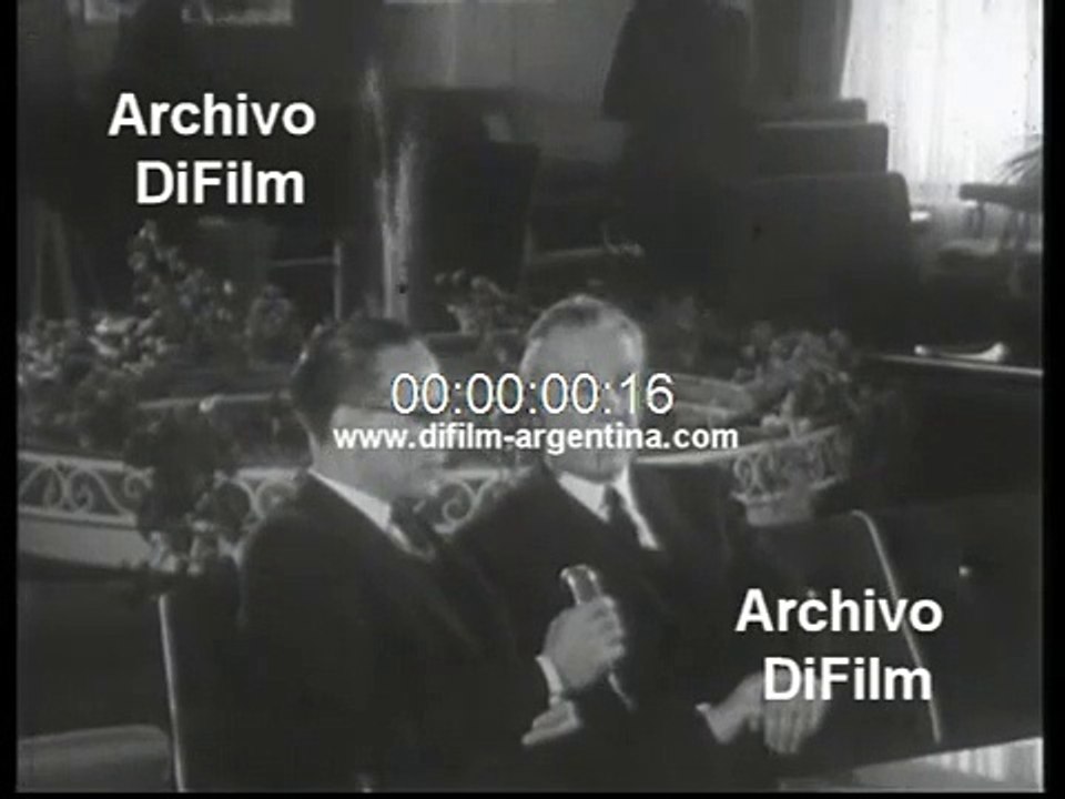 DiFilm - Entrevista al escritor Jorge Luis Borges 1964