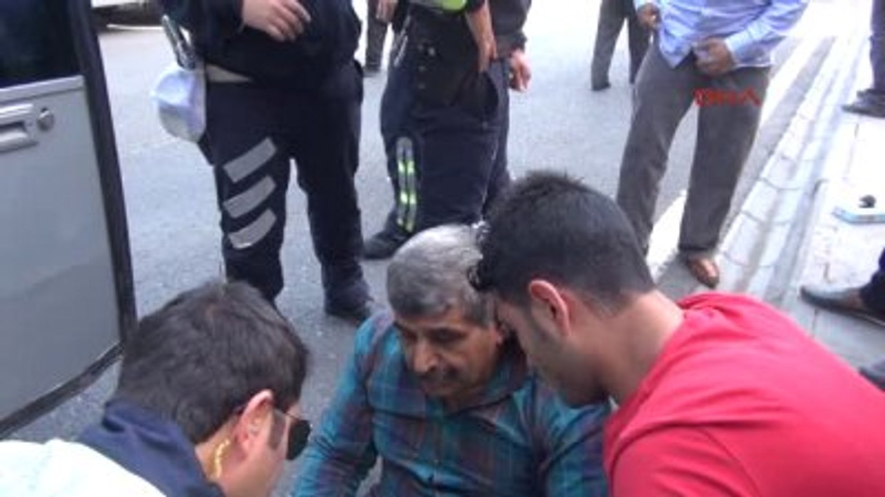 Şanlıurfa?da Midibüsün Çarptığı Yaya Yaralandı