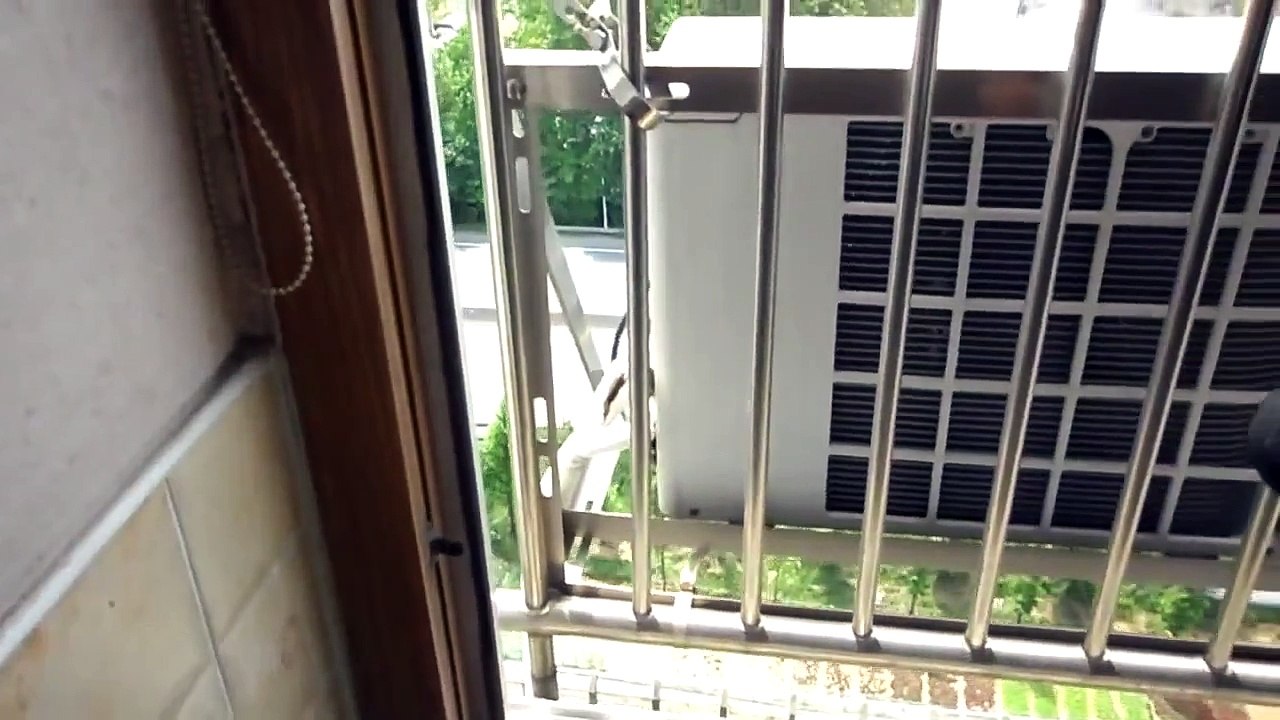 Cette fenêtre bloque le son mais laisse passer l'air