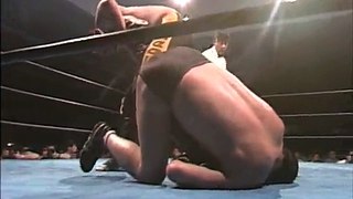 Newborn UWF (4/15/90) - Kazuo Yamazaki vs. Yoshiaki Fujiwara