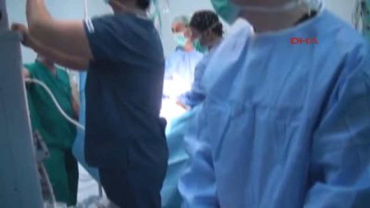 Şanlıurfa?da Robotik Cerrahi Sistemle Ameliyat