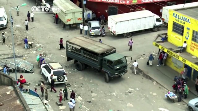 Deported Somalis Arrive in Somalia.