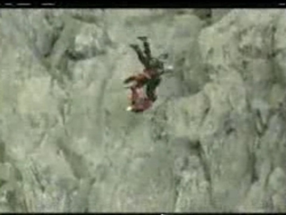 Horror 2 men fall off a Cliff