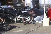 2006 Yamaha R6 Sportbike Track Test - MotoUSA