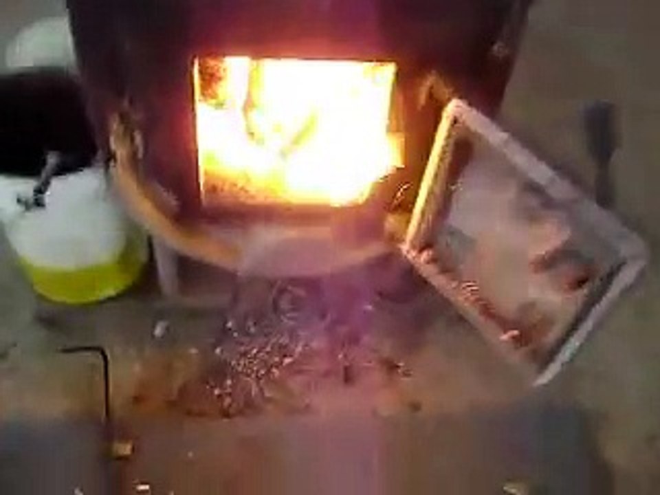 Making Maple SyrupHomemade oil tank evaporator and flue pan video