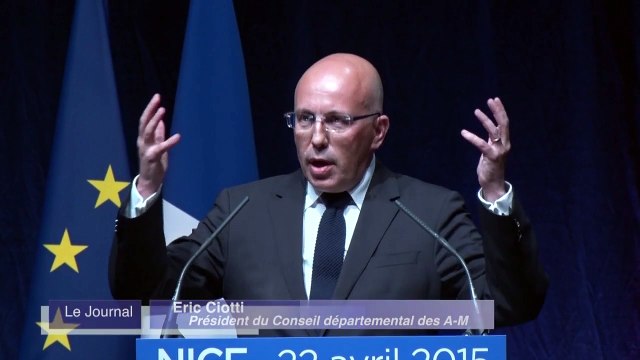 Nice Nicolas Sarkozy en meeting de campagne de l'UMP pour les régionales