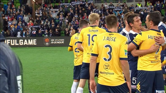 A-League: Ex-Hamburger sichert Platz eins