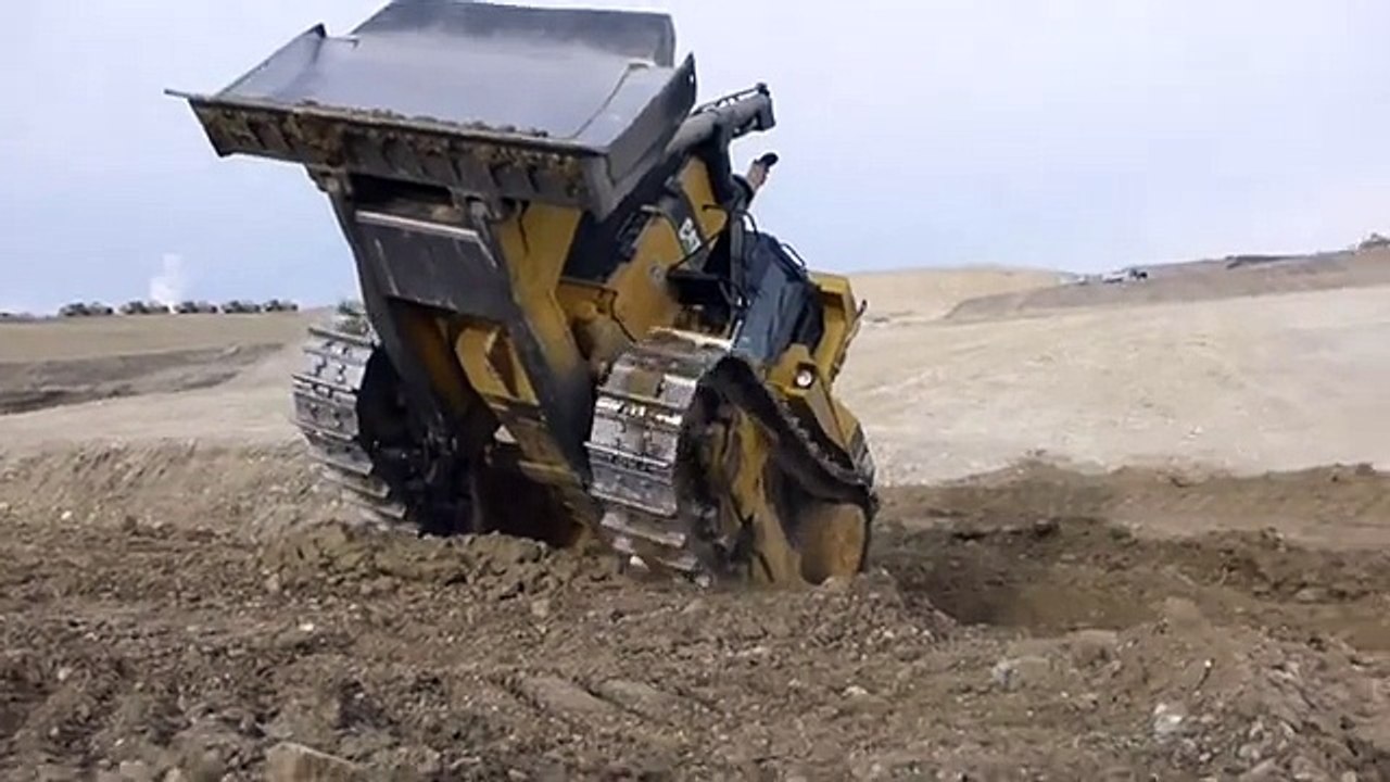Caterpillar Dozer Şahlanıyor