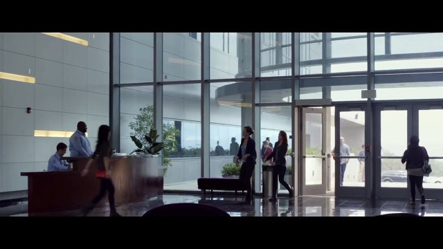 The Lazarus Effect Trailer. Olivia Wilde, Mark Duplass (2015)