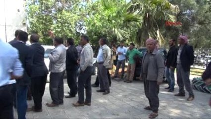 Şanlıurfa'da Servis Şoförlerinden Alacak Eylemi