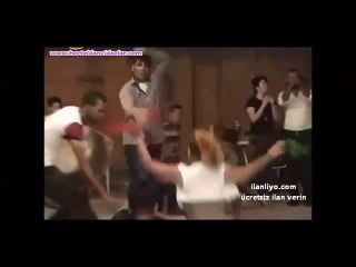 Kızı Görünce Çıldıran Davulcu