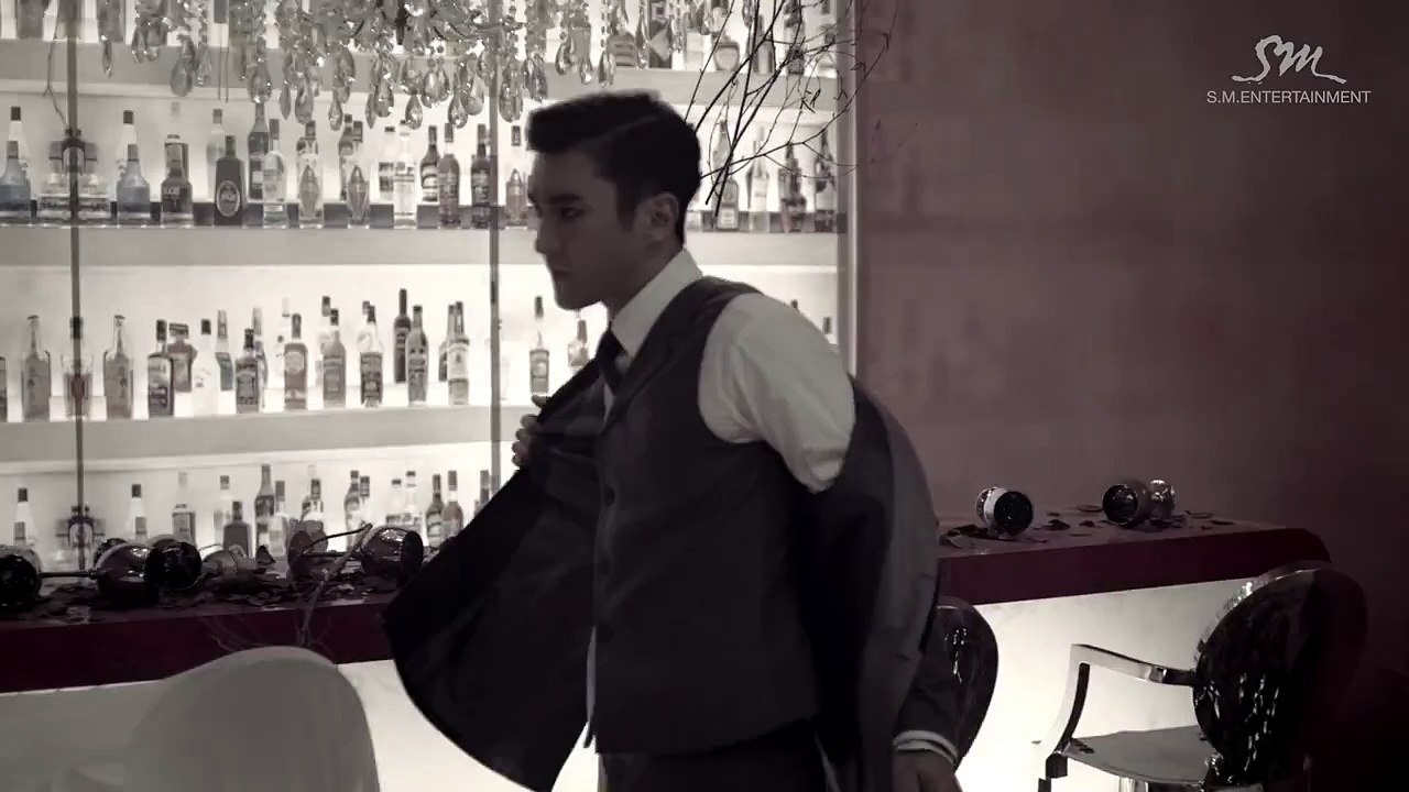 Super Junior 슈퍼주니어_백일몽 (Evanesce)_Music Video