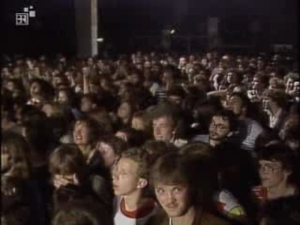DaDaDa (Live)
