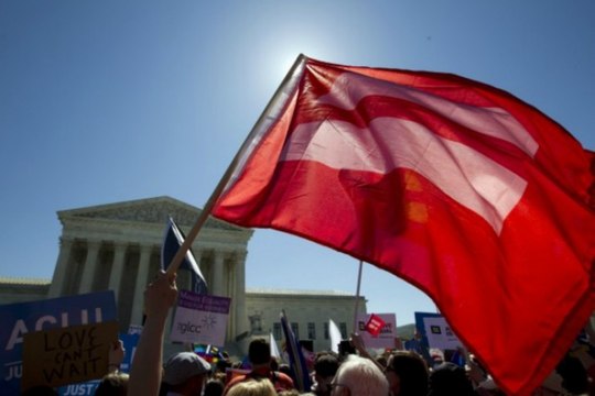 Same-sex marriage arguments draw demonstrators outside Supreme Court
