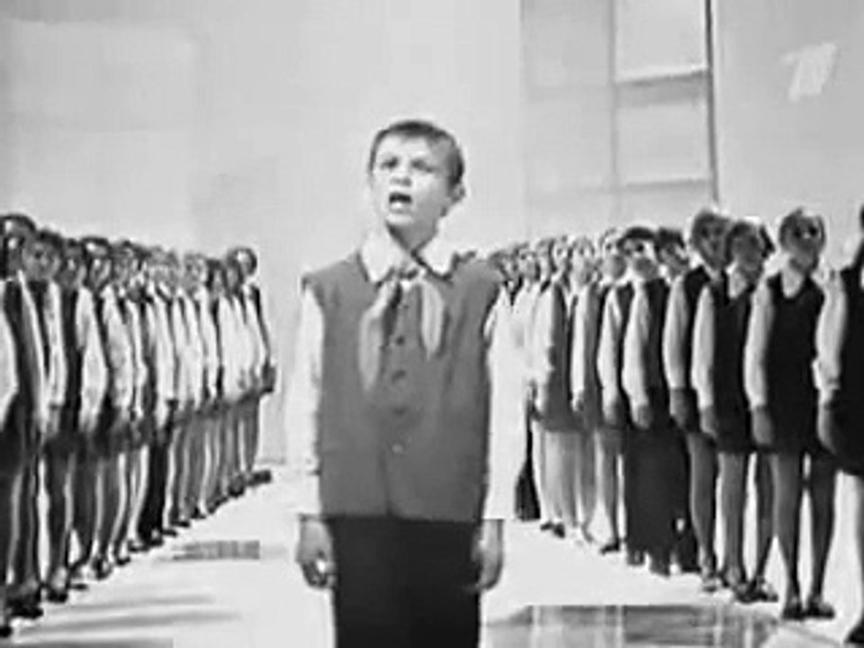 "С Днем Рождения" - поет Сергей Парамонов!