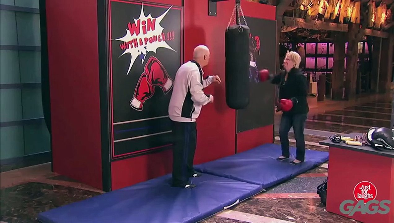 PRANK - Boxing Demonstration FAIL