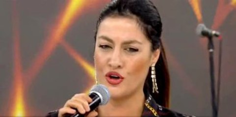 Tuğba Ekinci: Yapımcı İstedi Ben de Yaptım