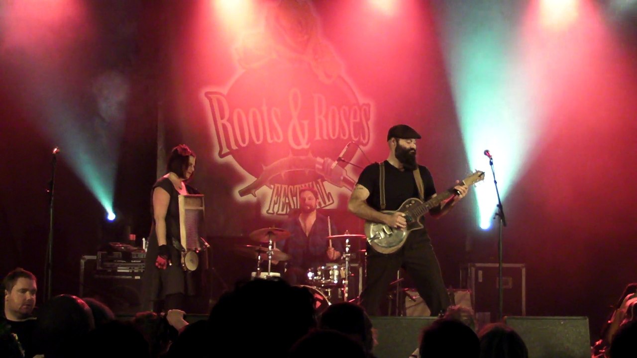 Rev. Peyton's Big Damn Band at Roots & Roses 2013 (CYH)