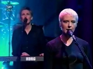 Chumbawamba - Tubthumping