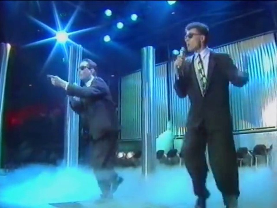 Righeira - Vamos A La Playa 1983