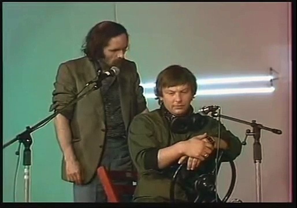 Kabaret TEY - Maluch (Cały skecz) 2/2