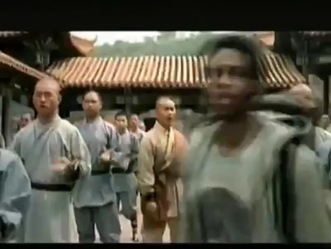 Shaolin Tapınağı'nda sıradışı Kung fu eğitimi gören zencinin olağanüstü gelişimi