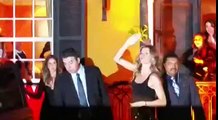 Gisele Bündchen deixa festa em São Paulo