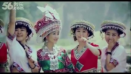 Leej Nus Leej Muam 阿哥阿妹 Laj Tsawb 邹兴兰 MV