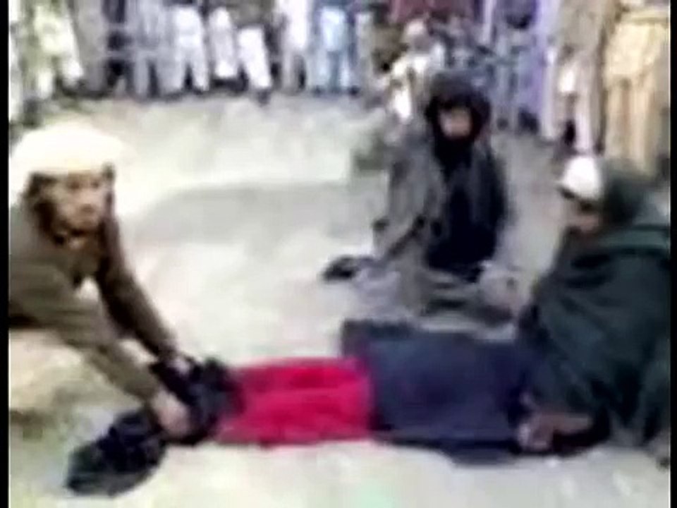 Taliban Beat 17 Year Old Girl In Swat Valley