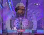 Why Women sit on back and Men on front in  Dr Zakir Naik  lectures? 2011