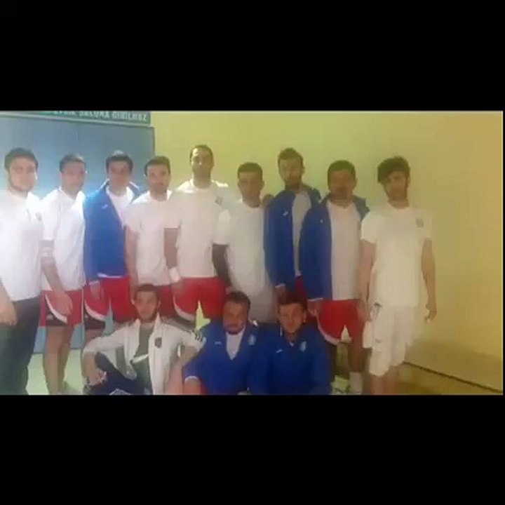Balıkesir Üniversitesi Erkek Voleybol Takımı #bizdevarız