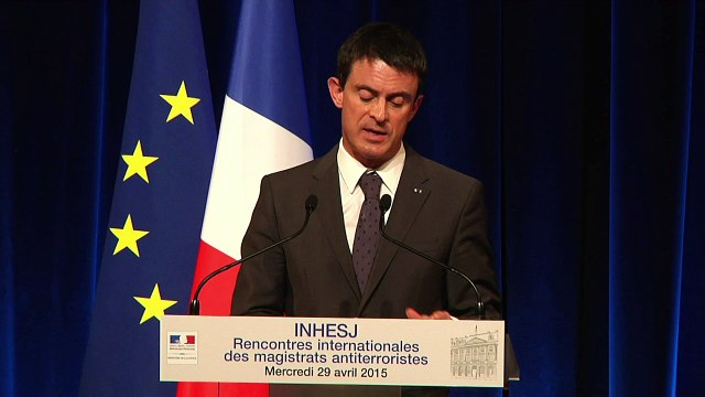 Valls annonce une structure pour les jihadistes de retour