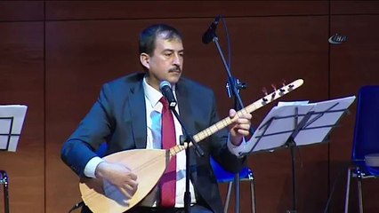 Müsteşar Yardımcısından türkü ziyafeti