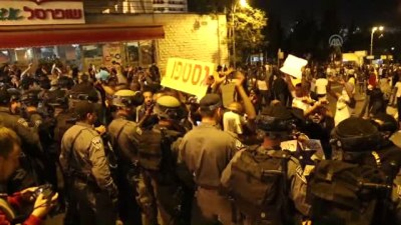 Etiyopya Asıllı Yahudiler İsrail Polisiyle Çatıştı (2)