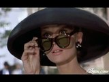 Moon river- Audrey Hepburn with lyrics