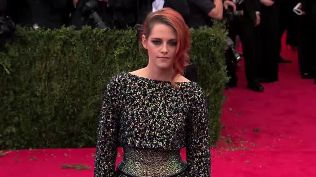 Kristen Stewart Calls Hollywood Disgustingly Sexist