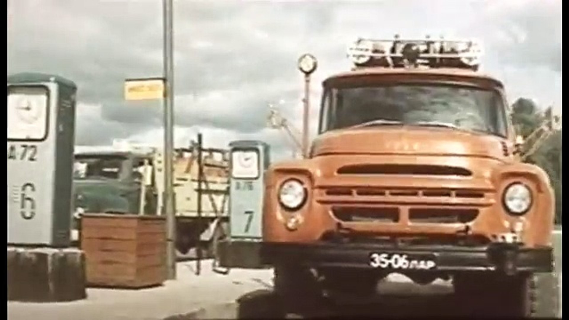 ⁣Filma par Latvijas ceļiem. 1972 kinožurnāls.