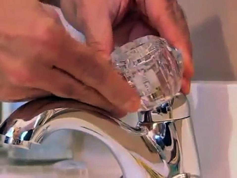 How to Repair a Leaky Faucet - Delta