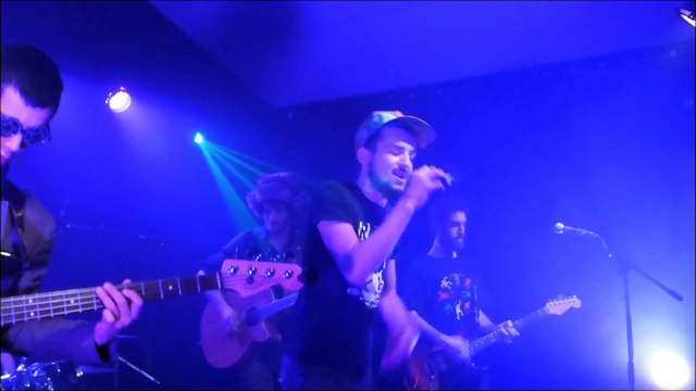 Ti Zion family à l'électrode - dirty light (live)