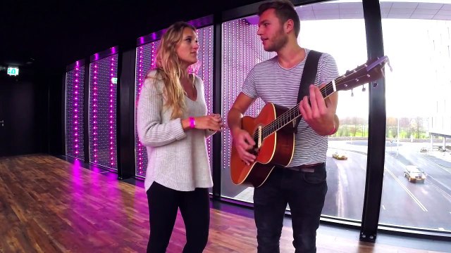 Walk Along - Trijntje Oosterhuis (Suzan & Freek acoustic cover) - Eurovision 2015