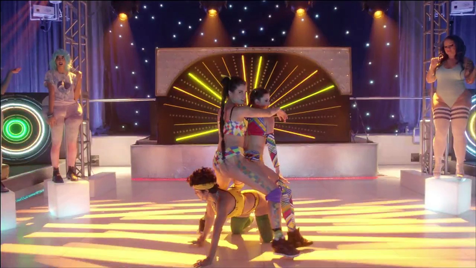 Major Lazer - Bubble Butt (feat. Bruno Mars, 2 Chainz, Tyga
