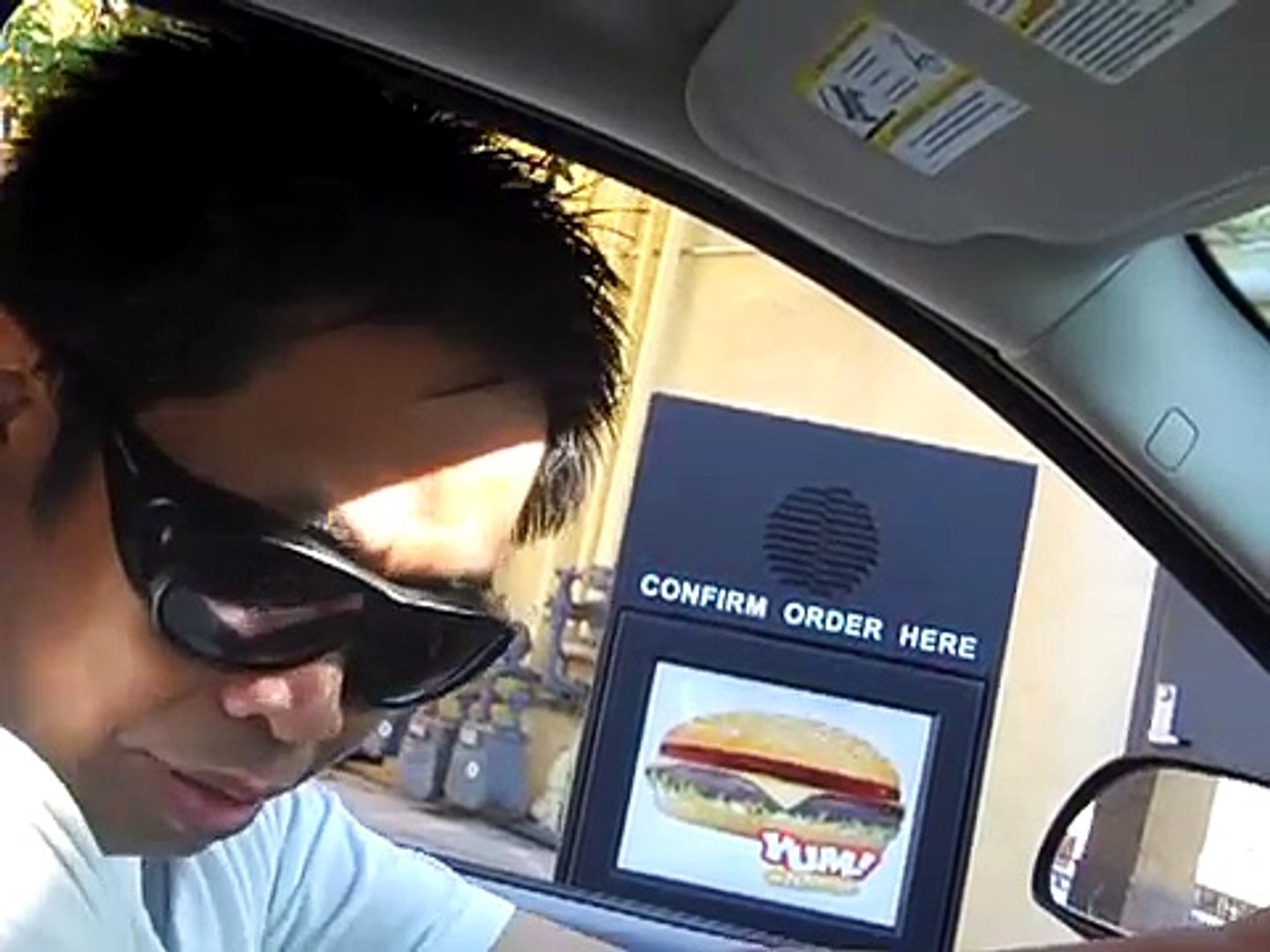 ⁣Jollibee Drive Thru Prank (tagalog)